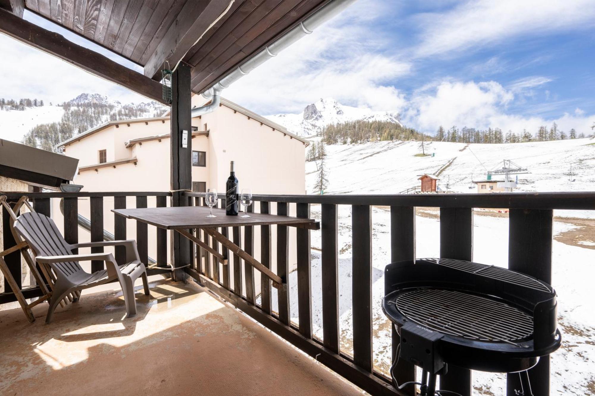 Апартаменты Echo Des Marmottes - Au Pied Des Pistes - Parking Enchastrayes Экстерьер фото